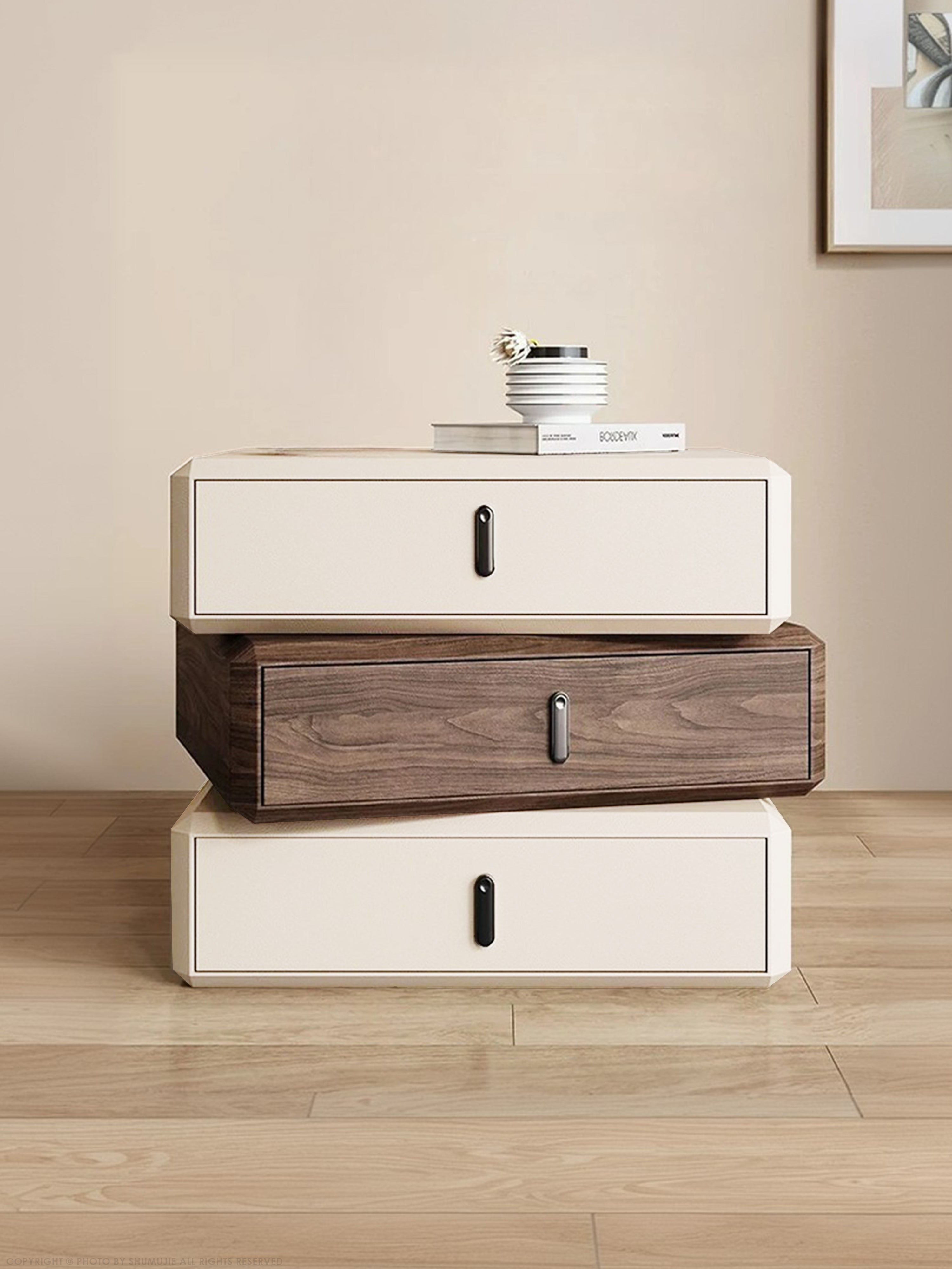 Roxy Luxury Bedside Cabinet