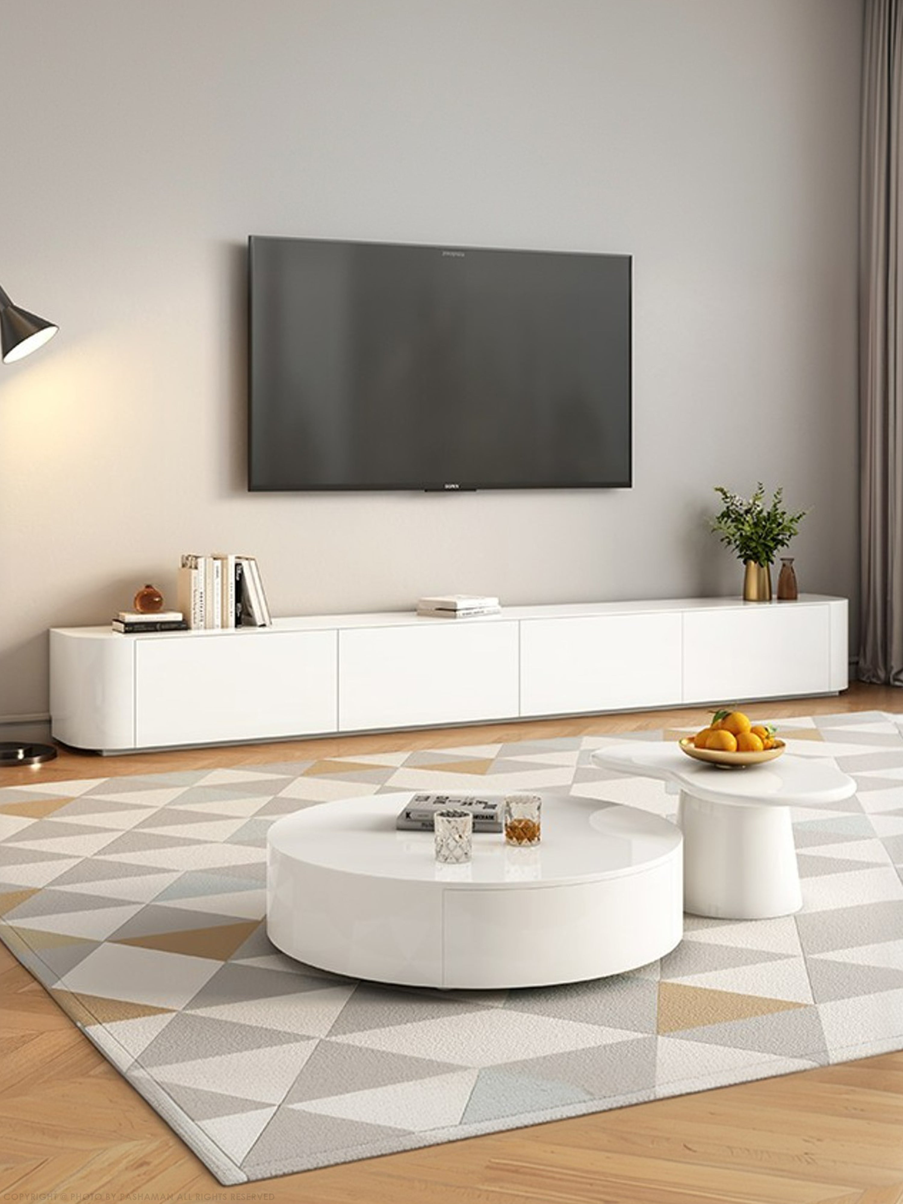Winnie TV Console