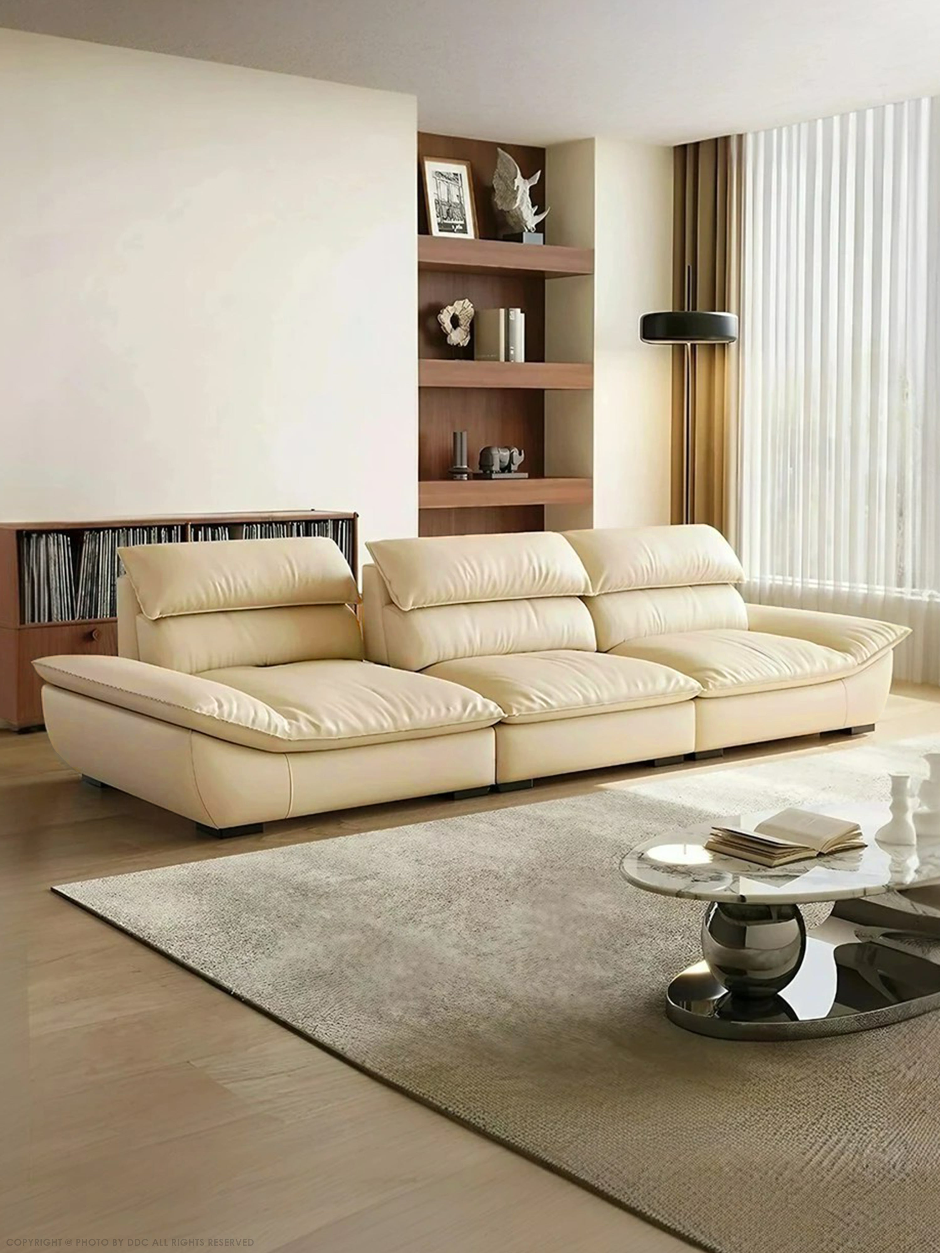 Yun Adjustable Sailboat Leather Sofa